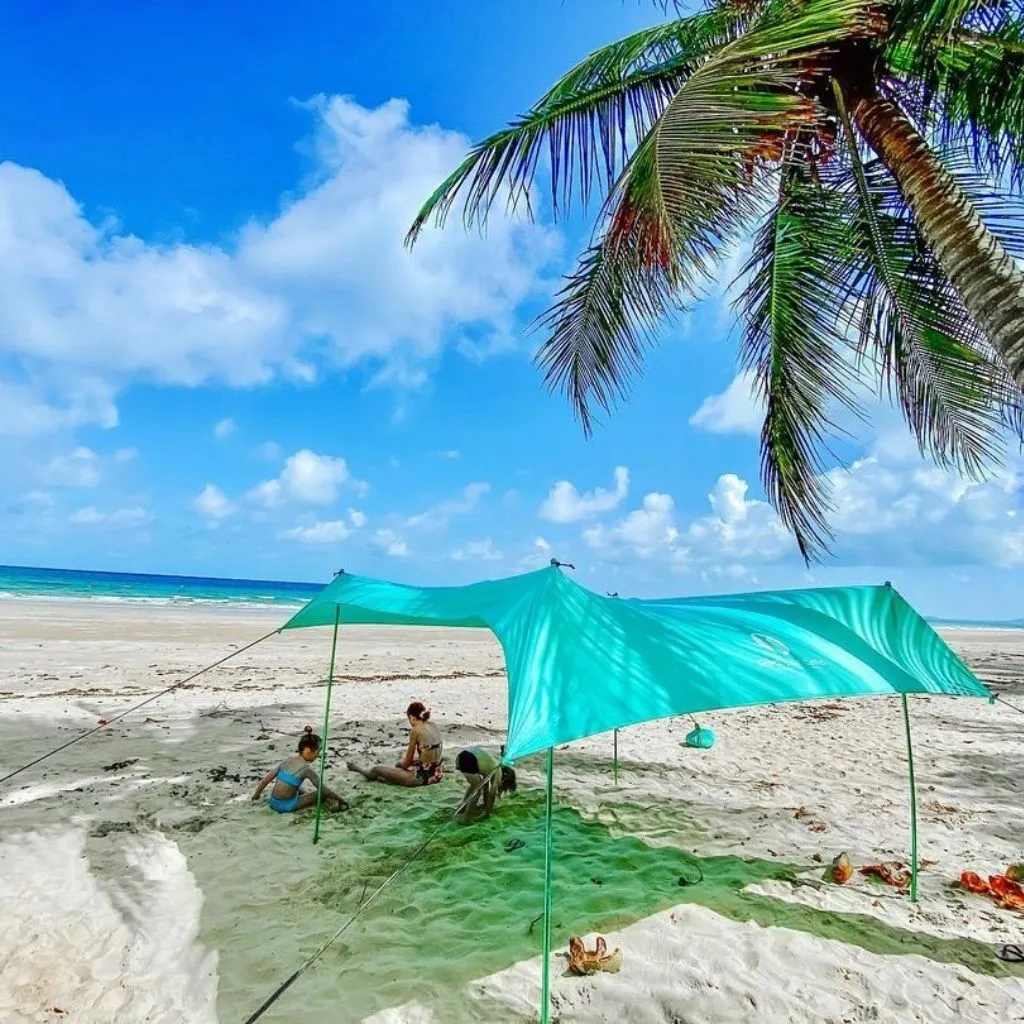 Red Suricata Black Family Beach Sun Shade Canopy Tent Sunshade with sand anchors