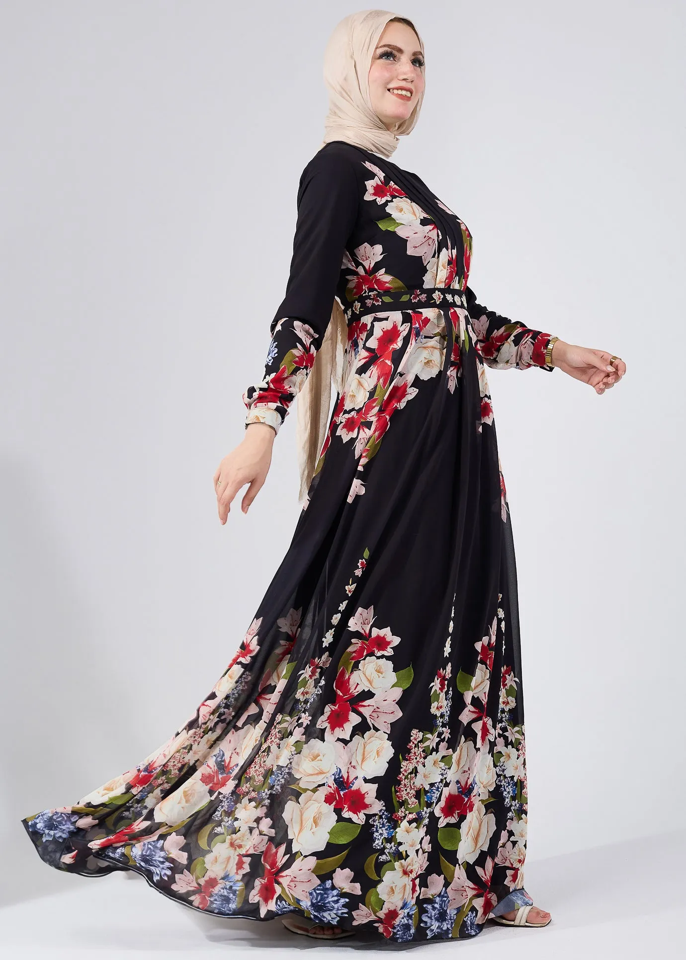 Widad Elegant Chiffon Maxi Dress with Bold Floral Print