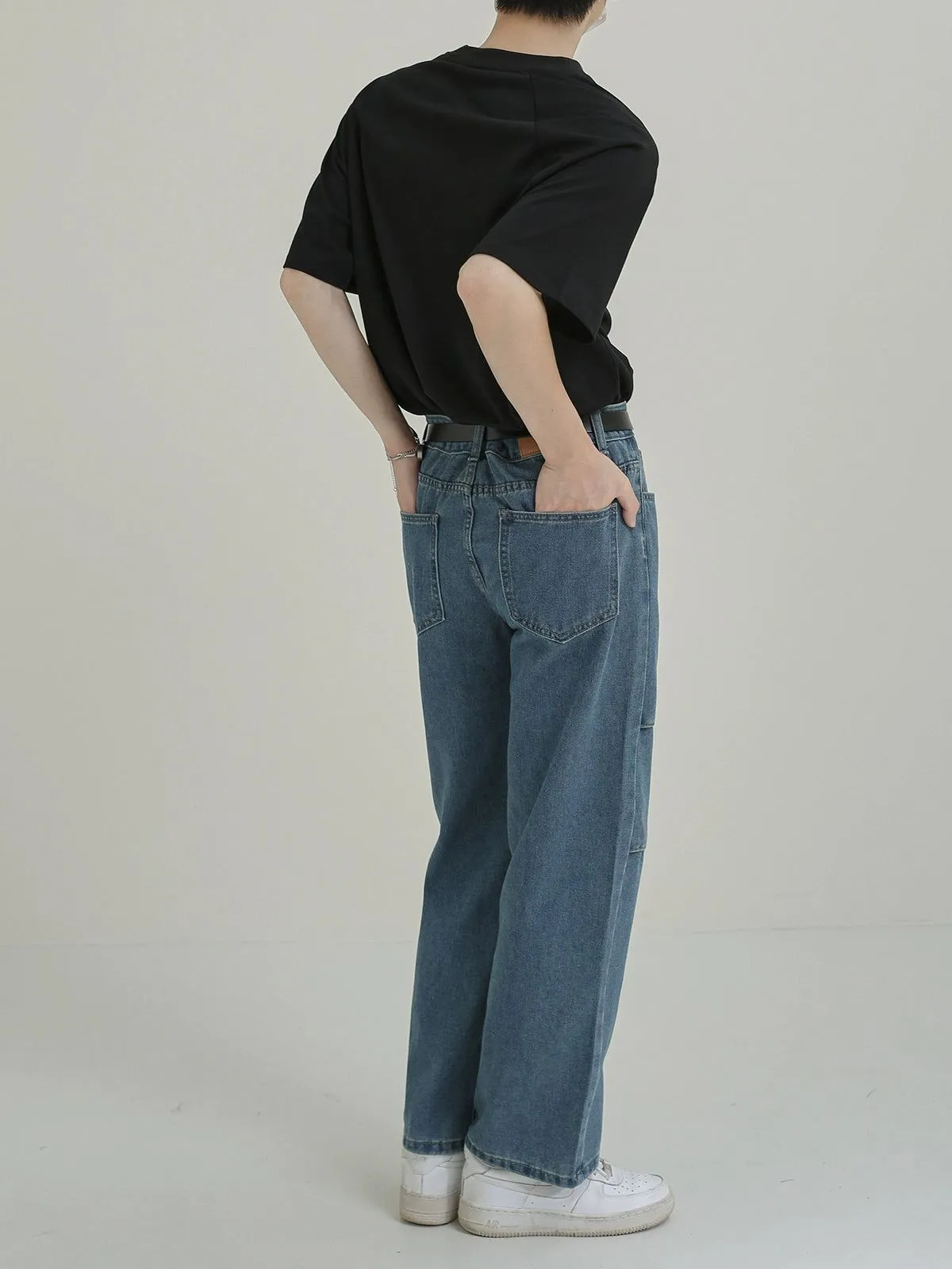 Zhou Straight Loose Washed Jeans